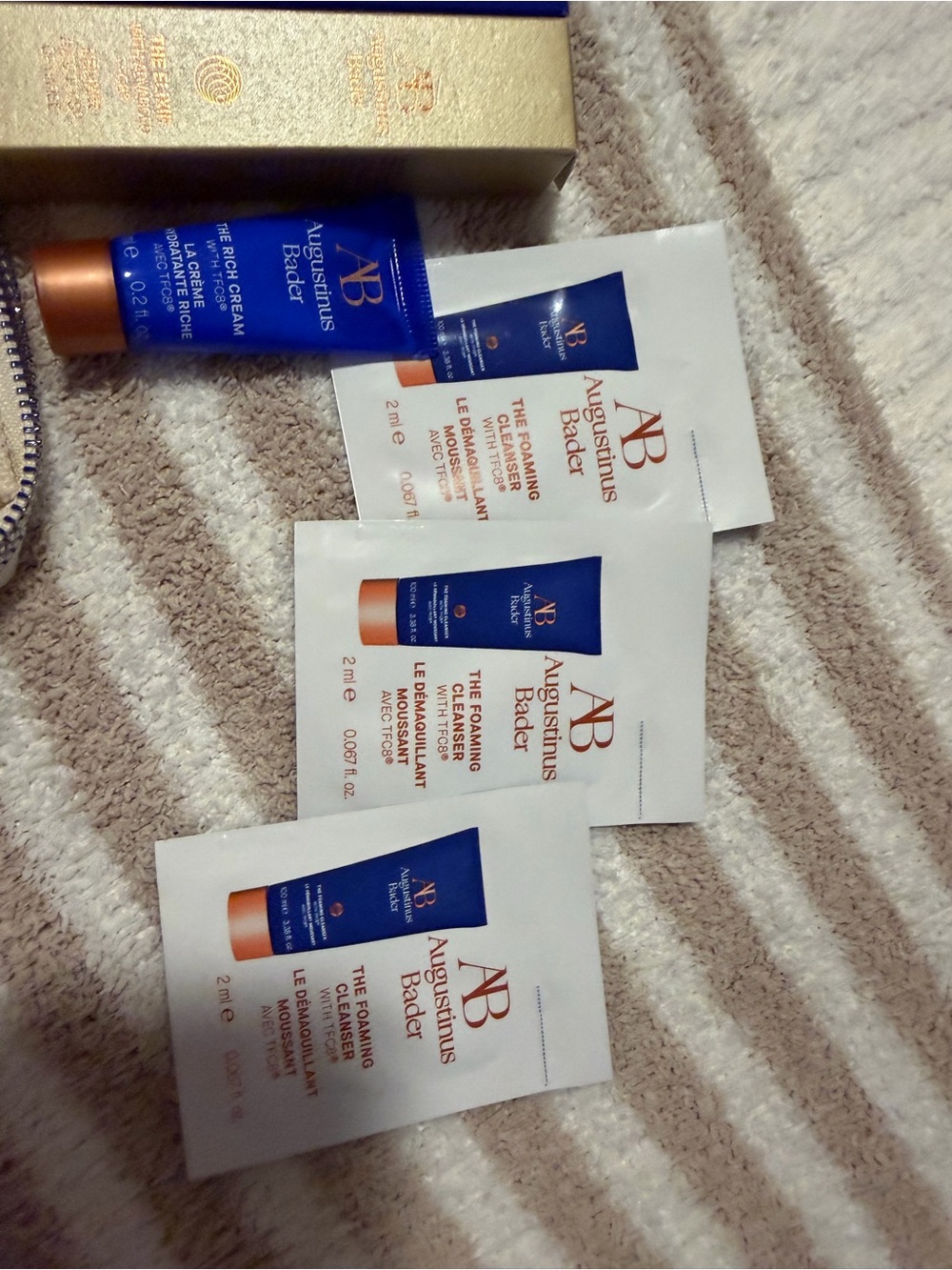 Augustinus Bader Sample Set - Picture 3 of 7